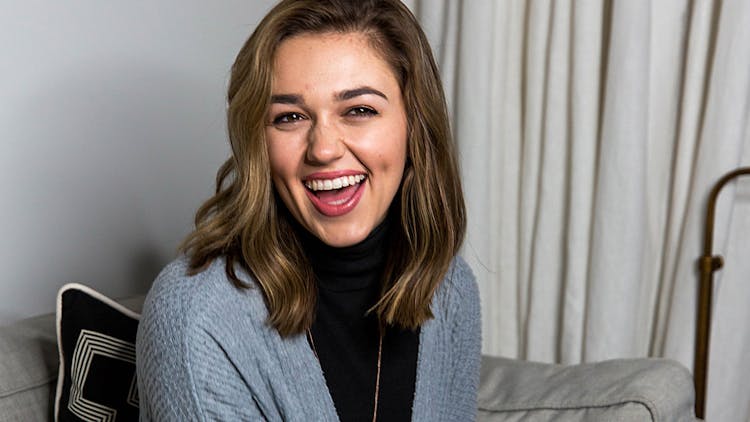Sadie Robertson Connects the Dots Between Heartbreak, Pursuing Love, and ‘Live Fearless’